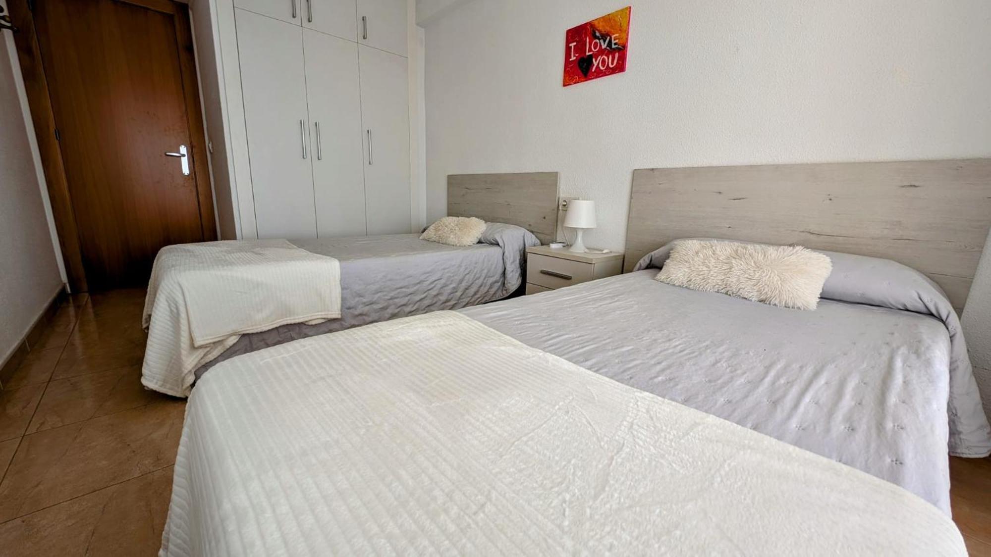 Brisas De Levante Бенидорм Экстерьер фото